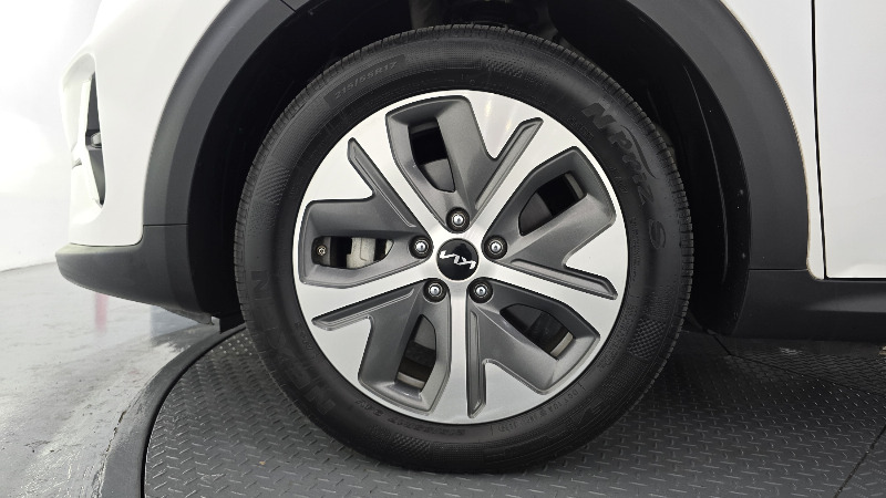 car KIA Niro id365860 photo #5