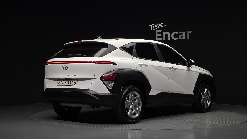 car Hyundai Kona id365899 photo #2