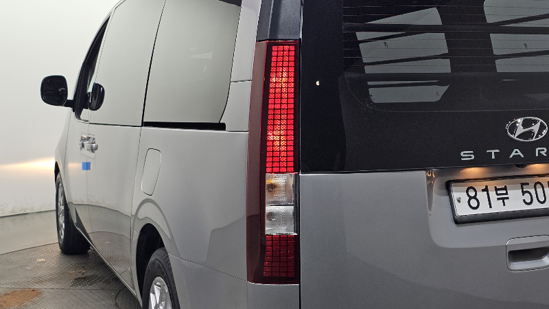 car Hyundai Staria id366098 photo #23