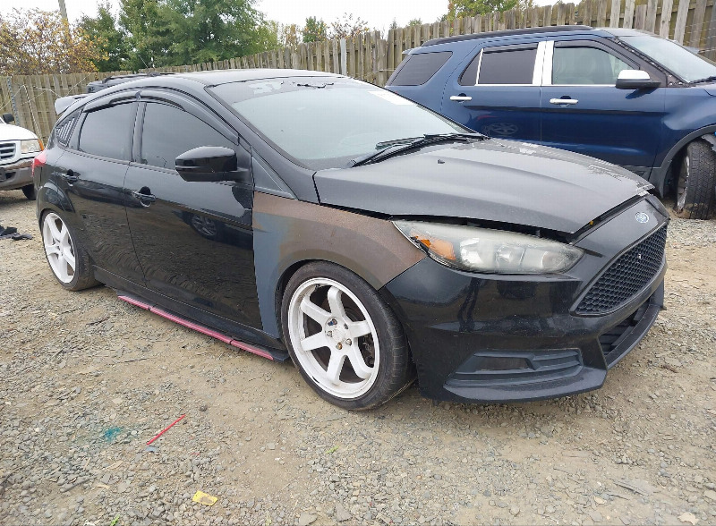 car Ford Focus id366127 main photo