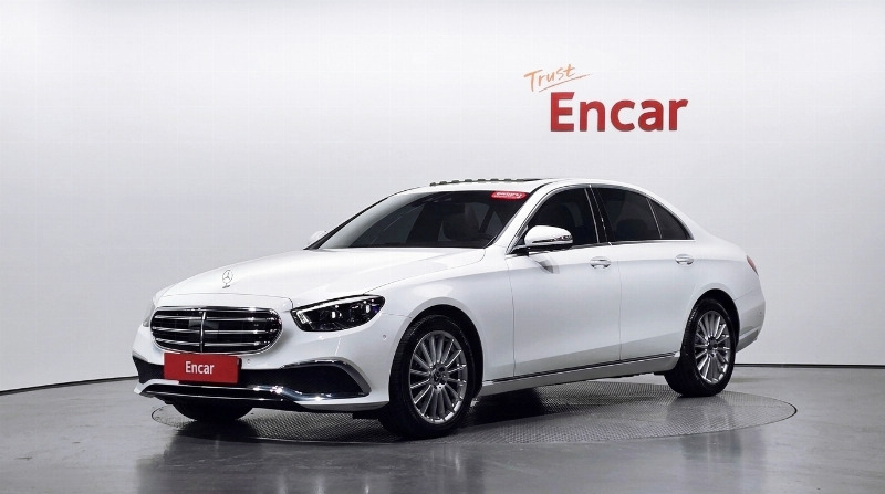 car Mercedes E-Class id366540 main photo