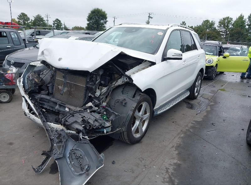 car Mercedes GLE id366735 photo #2