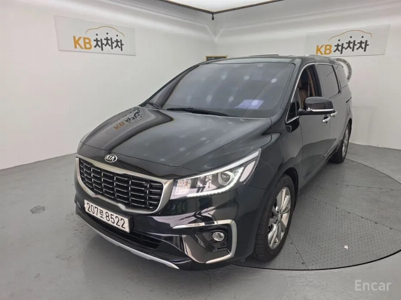 car KIA Carnival id366921 main photo