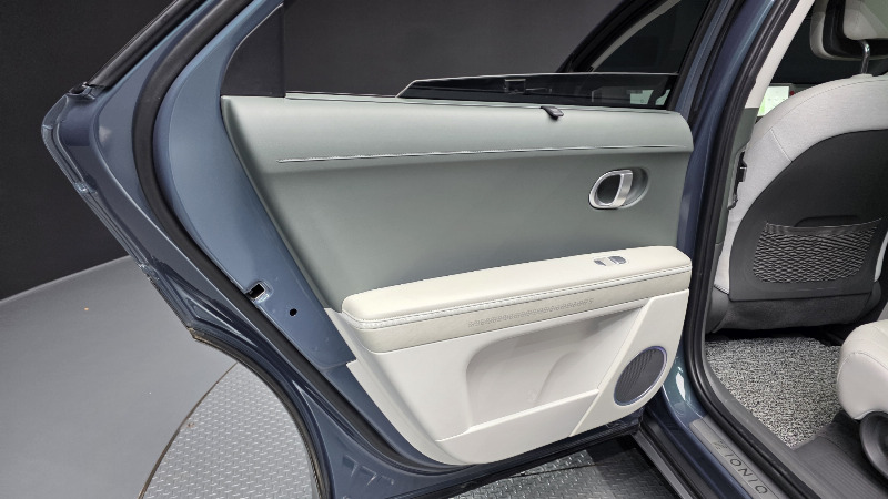 car Hyundai IONIQ 5 id366971 photo #25