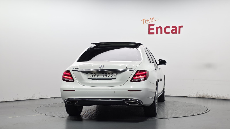 car Mercedes E-Class id367066 photo #4