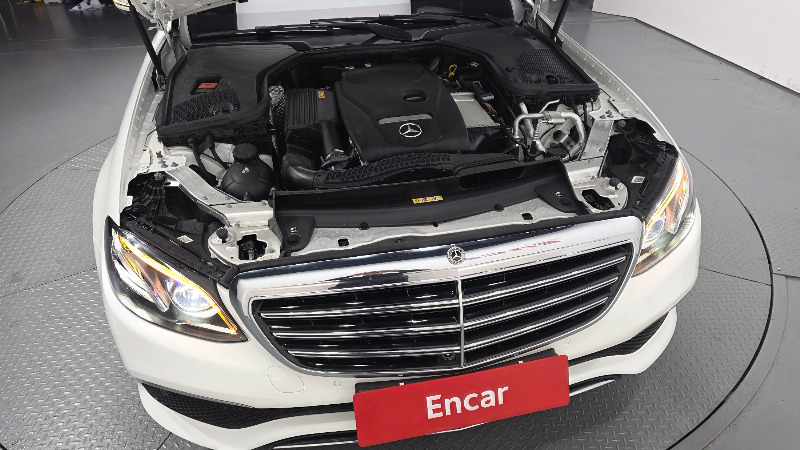 car Mercedes E-Class id367066 photo #6