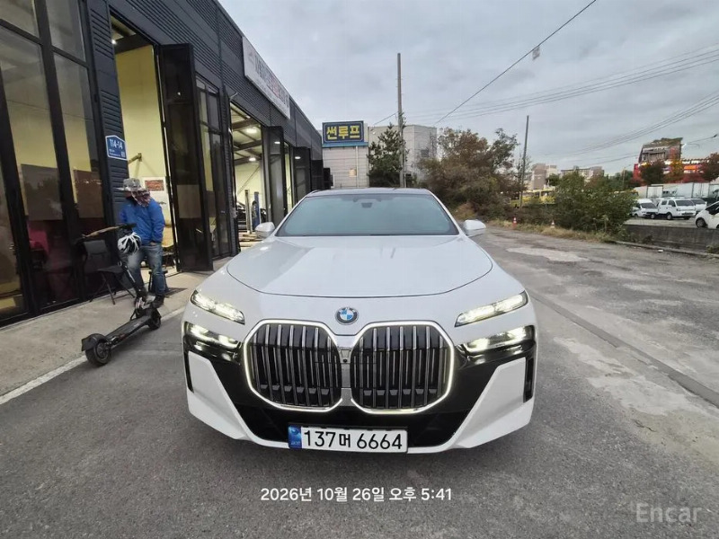 car BMW 7 Series id367533 main photo