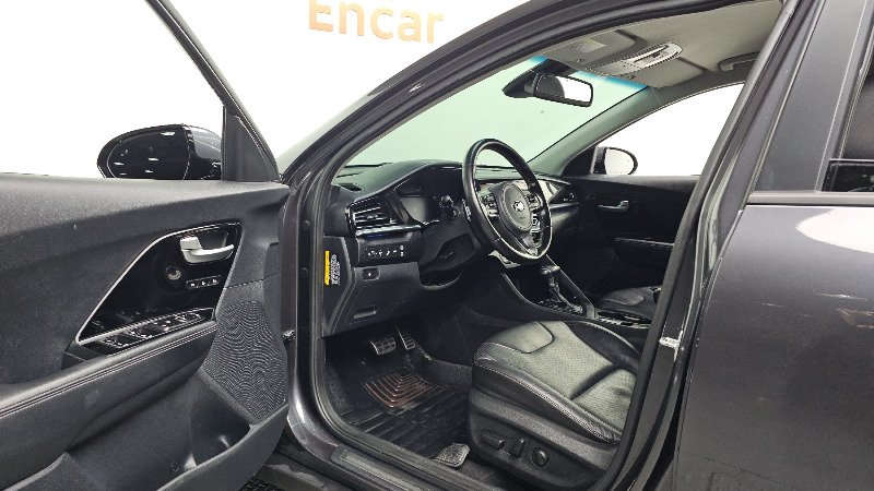 car KIA Niro id368321 photo #10