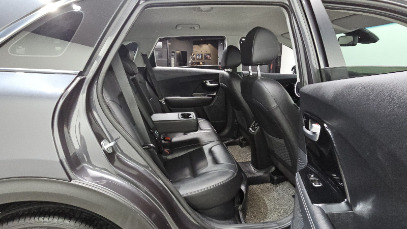 car KIA Niro id368321 photo #12