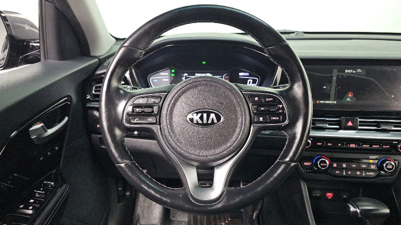 car KIA Niro id368321 photo #17