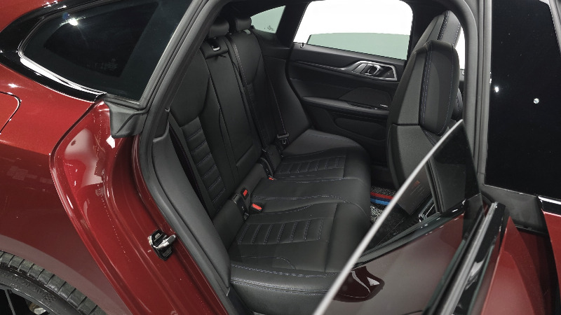 car BMW i4 id368427 photo #12