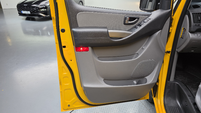 car Hyundai Grand Starex id368596 photo #25
