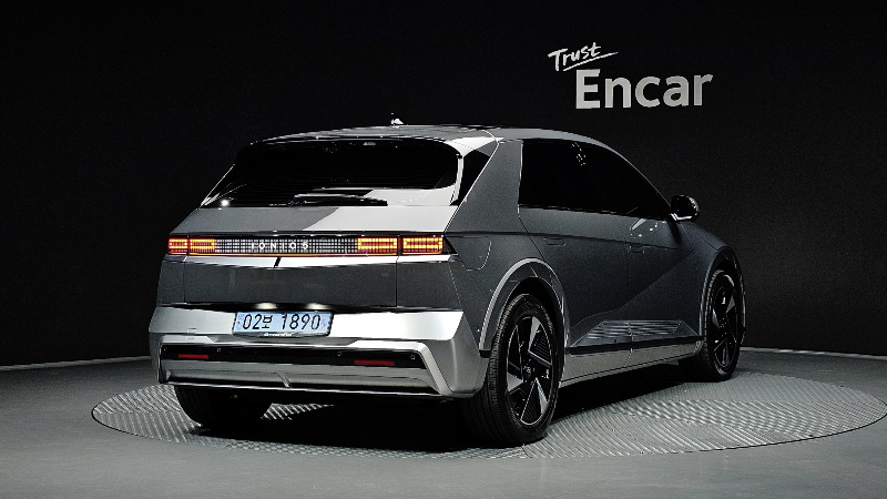 car Hyundai IONIQ 5 id369019 photo #2