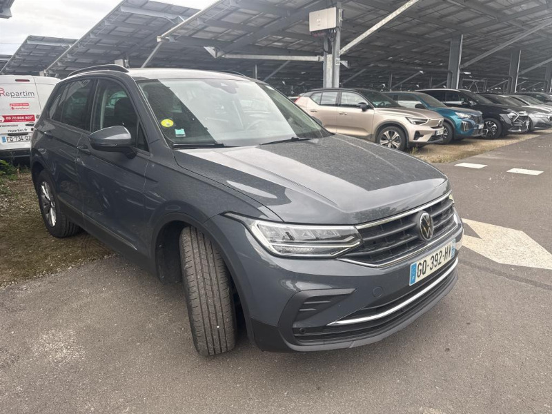 car Volkswagen Tiguan id369237 main photo