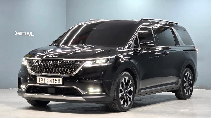 car KIA Carnival id369247 main photo
