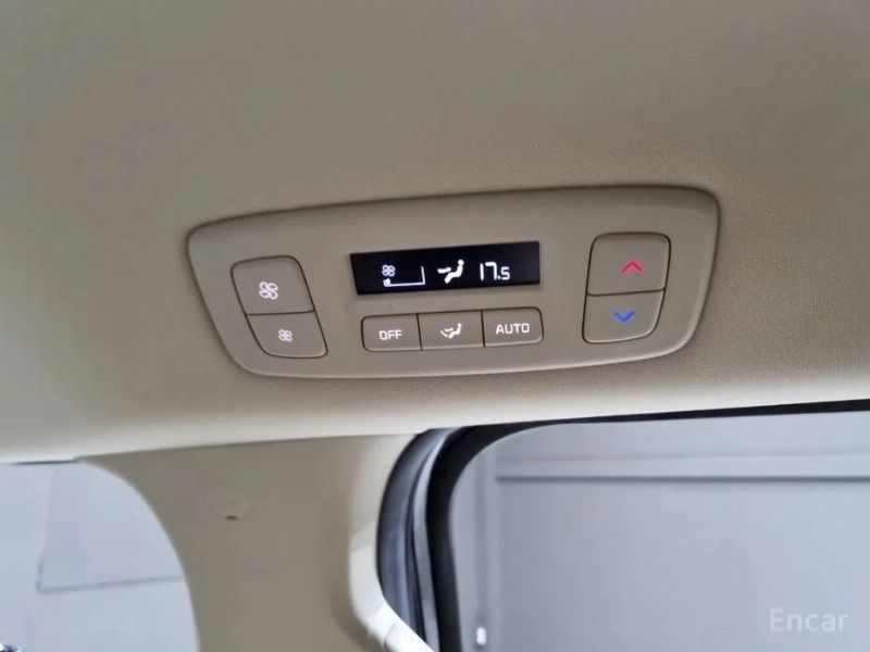 car KIA Carnival id22813 photo #15