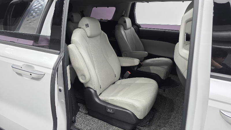car KIA Carnival id22818 photo #12