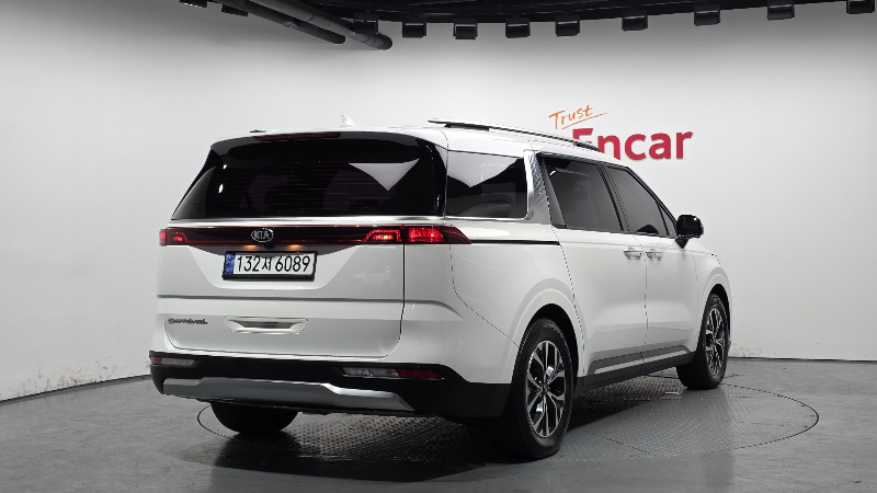 car KIA Carnival id22818 photo #2