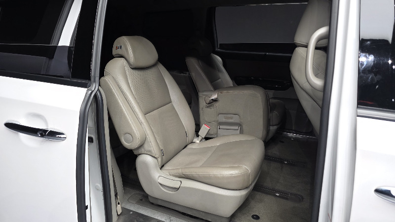 car KIA Carnival id22846 photo #12