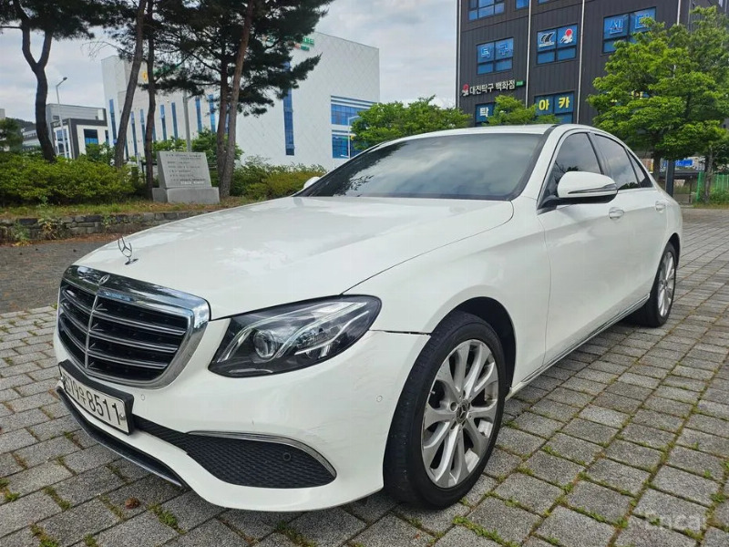 car Mercedes Benz E Class id23005 photo #3