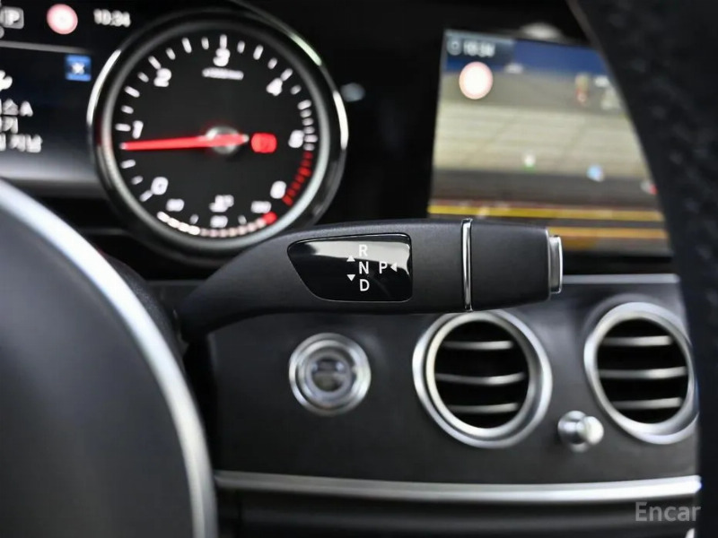 car Mercedes Benz E Class id23016 photo #9