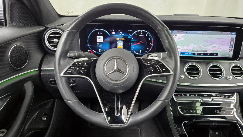 car Mercedes Benz E Class id23026 photo #13