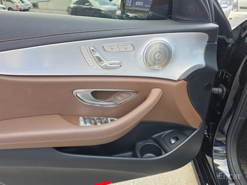car Mercedes Benz E Class id23077 photo #18