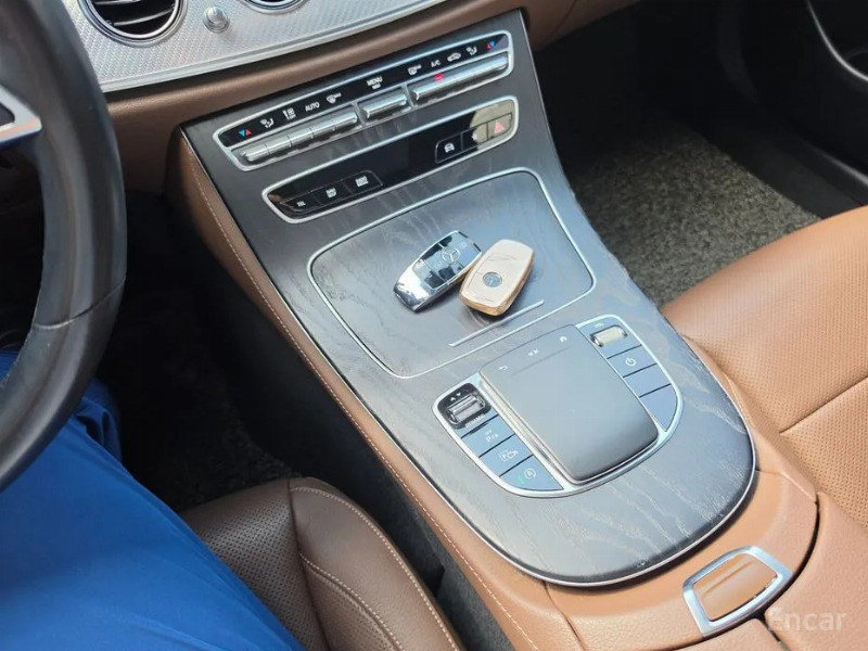 car Mercedes Benz E Class id23077 photo #7