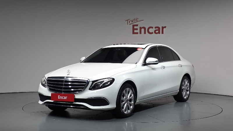car Mercedes Benz E Class id23081 main photo