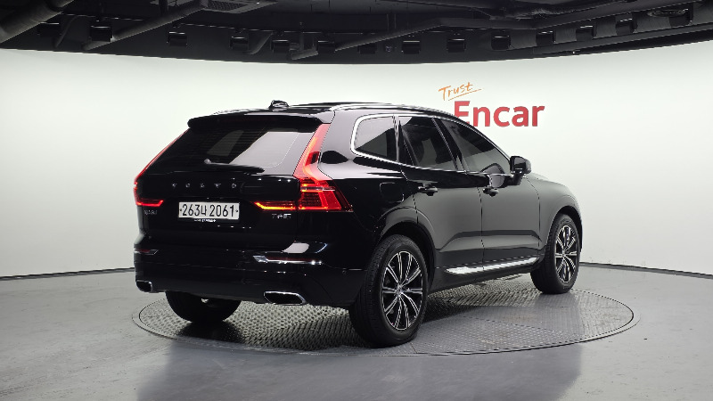 car Volvo XC60 id23181 photo #2