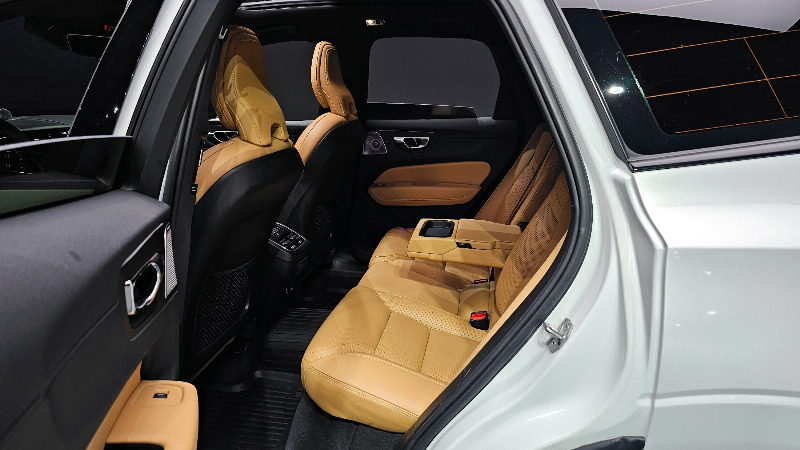 car Volvo XC60 id23200 photo #12