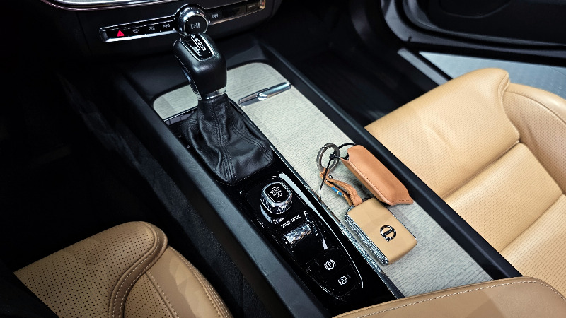 car Volvo XC60 id23200 photo #9