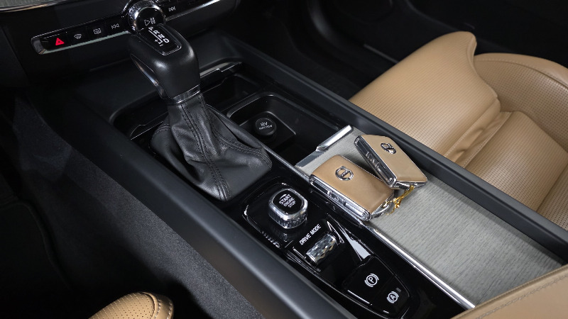car Volvo XC60 id23208 photo #9