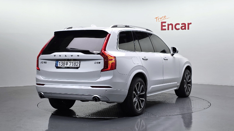 car Volvo XC90 id23214 photo #2
