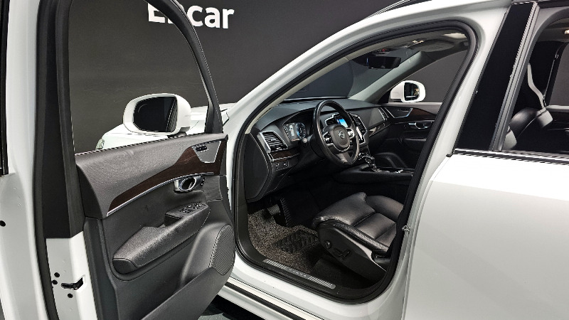 car Volvo XC90 id23220 photo #10