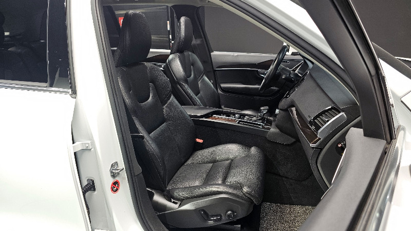 car Volvo XC90 id23220 photo #11