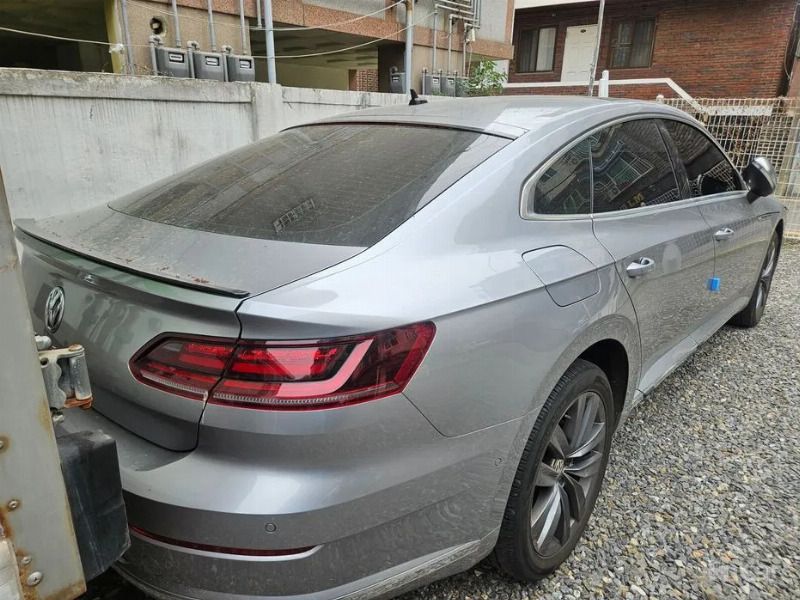 car Volkswagen Arteon id23249 photo #2