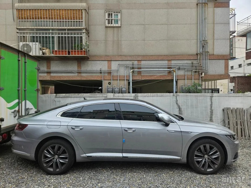 car Volkswagen Arteon id23249 photo #3