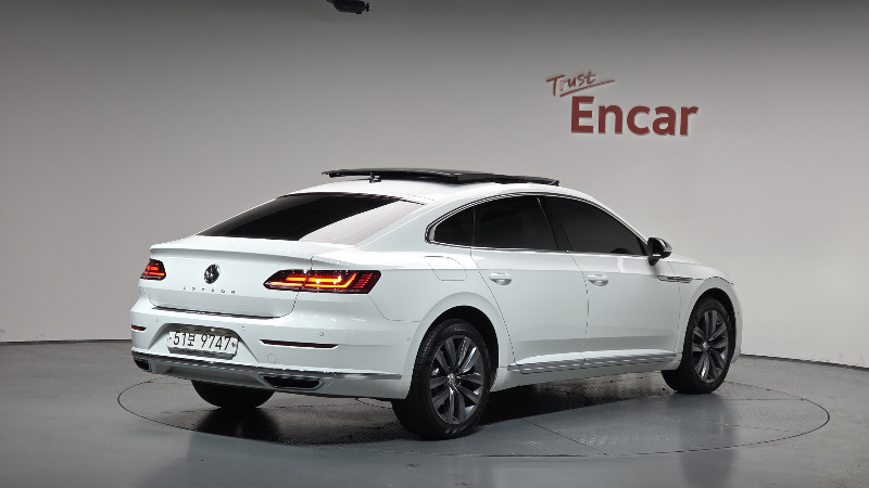 car Volkswagen Arteon id23283 photo #2