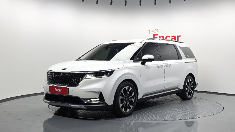 car KIA Carnival id23515 main photo