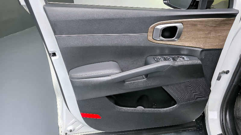 car KIA Sorento id23573 photo #24