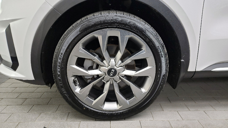 car KIA Sorento id23589 photo #5