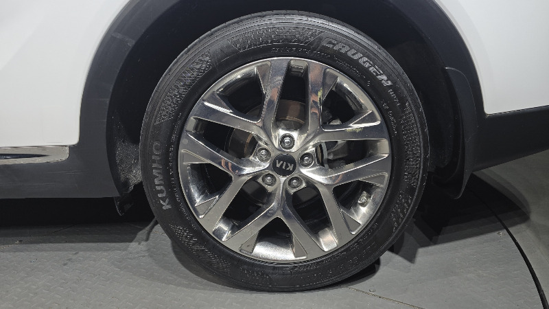 car KIA Sorento id23619 photo #21