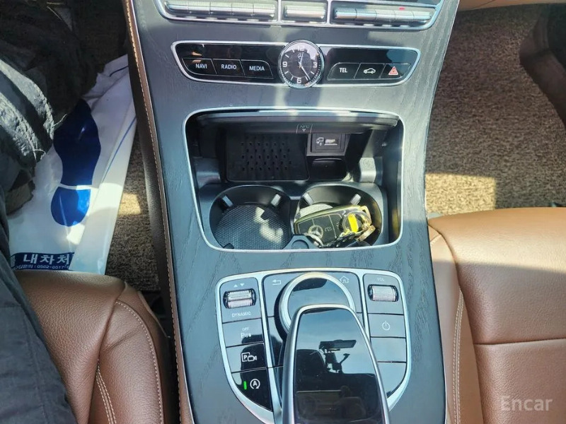 car Mercedes Benz E Class id23626 photo #15