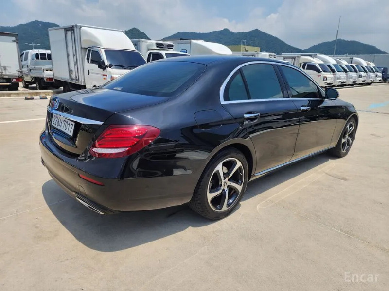 car Mercedes Benz E Class id23626 photo #6