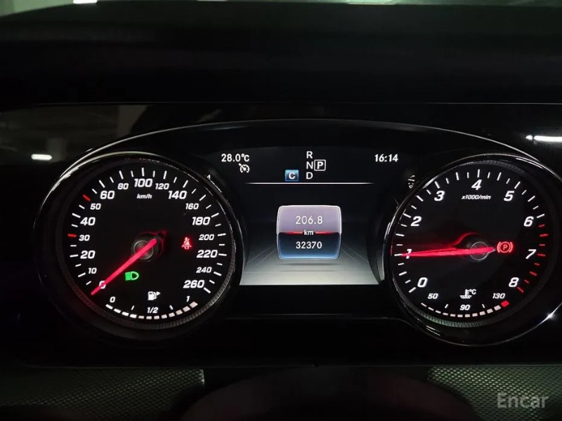 car Mercedes Benz E Class id23643 photo #17