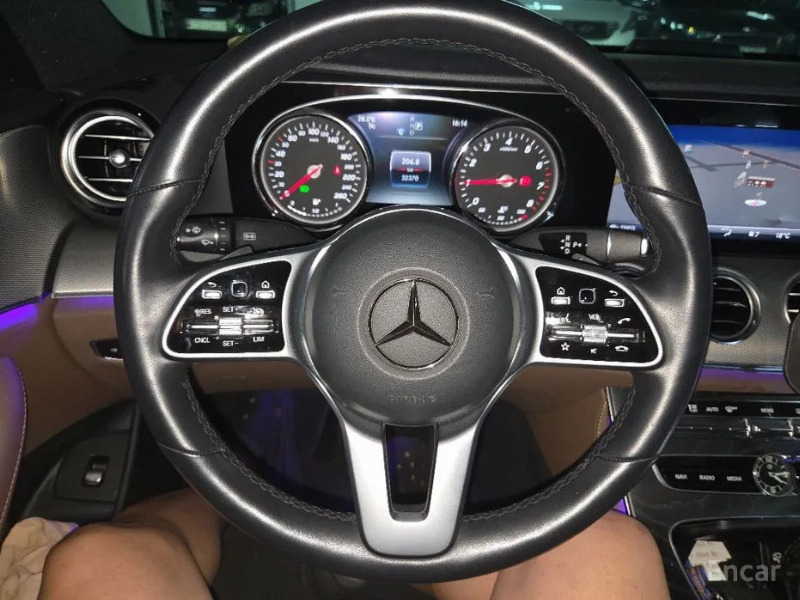 car Mercedes Benz E Class id23643 photo #18