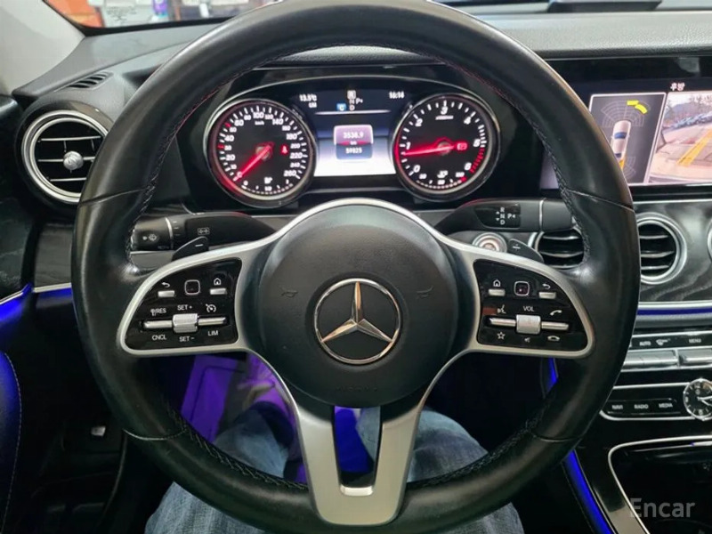 car Mercedes Benz E Class id23649 photo #11