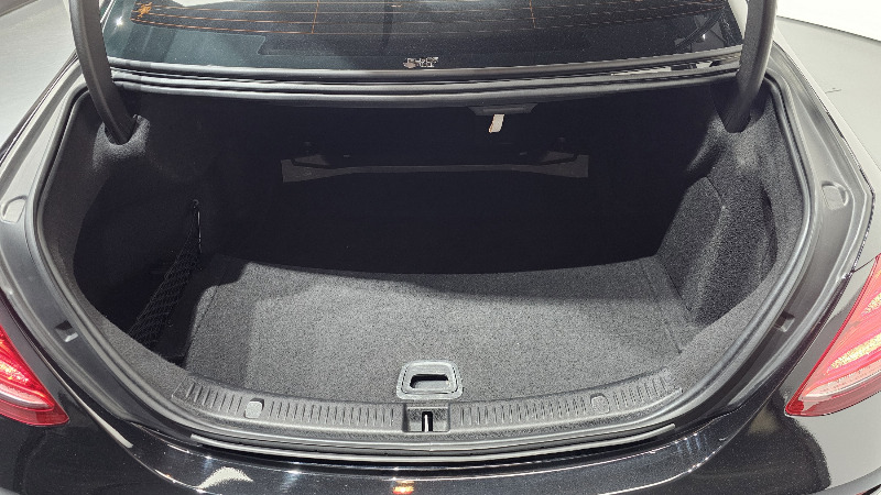 car Mercedes Benz E Class id23657 photo #20