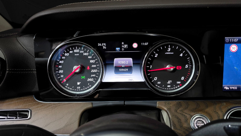 car Mercedes Benz E Class id23670 photo #8